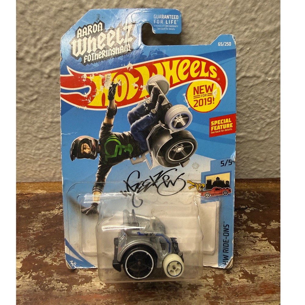 2019 Hot Wheels Aaron Wheelz Ride-Ons Wheelie Chair Die Cast Toy Special Edition